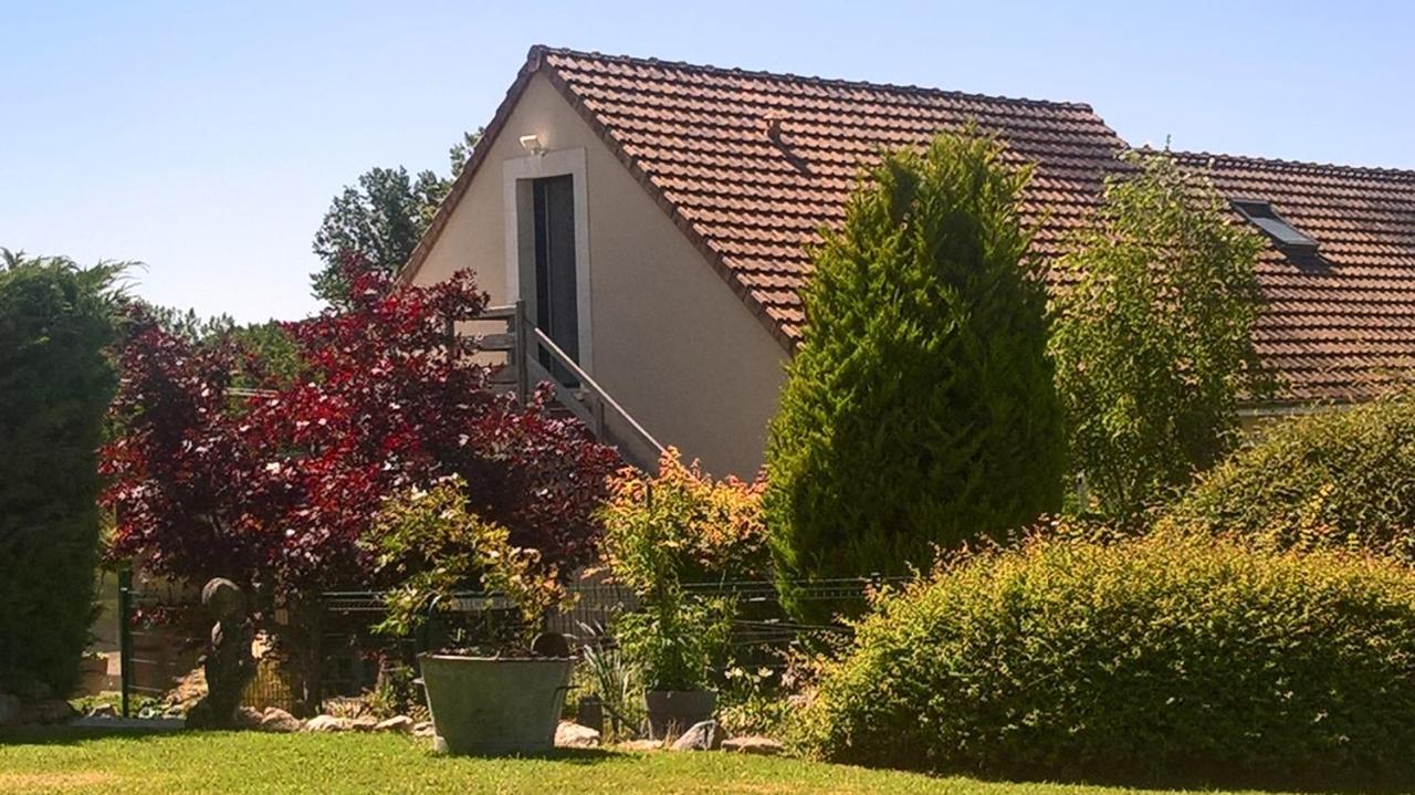 Hebergements Independants Chez L'Habitant Saint-Mars-dʼOutillé エクステリア 写真