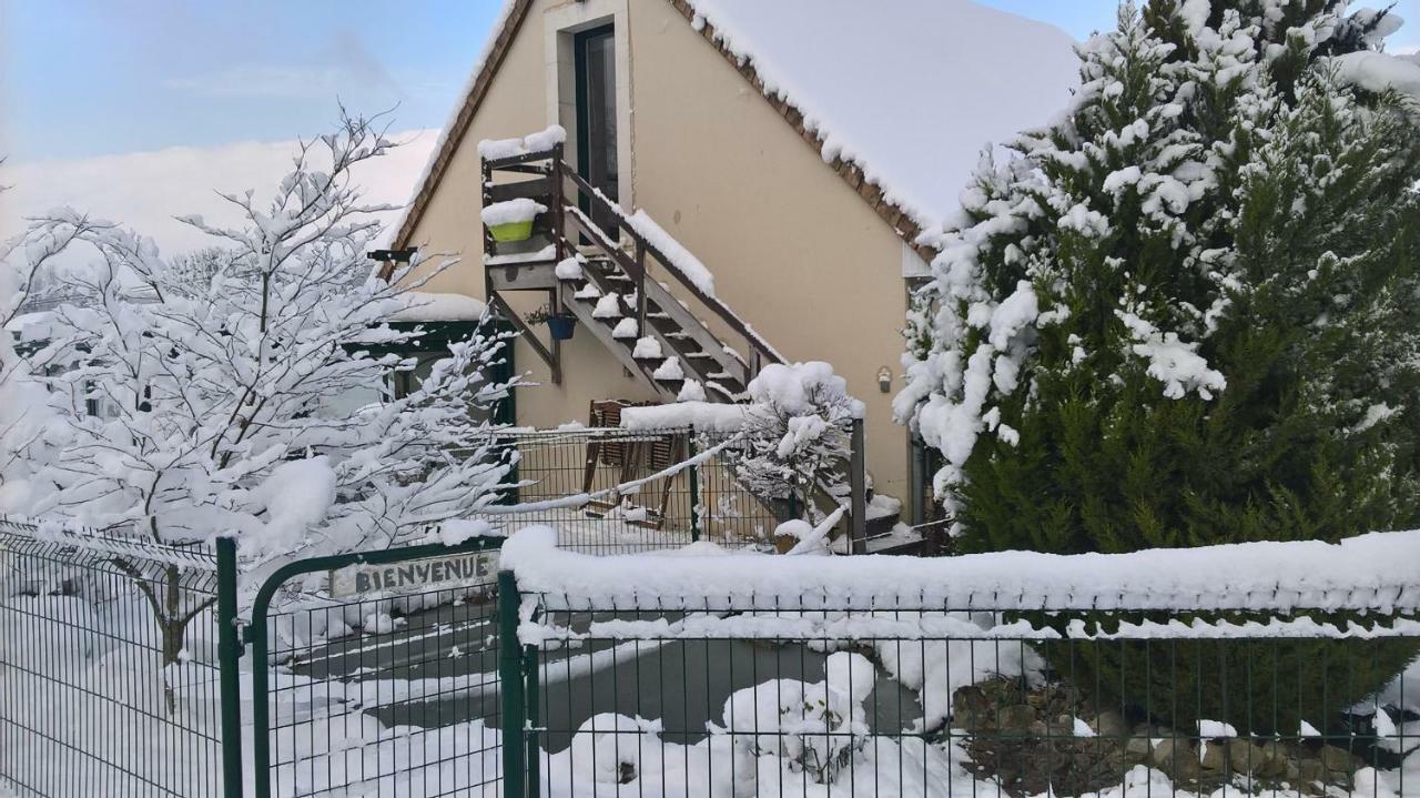 Hebergements Independants Chez L'Habitant Saint-Mars-dʼOutillé エクステリア 写真